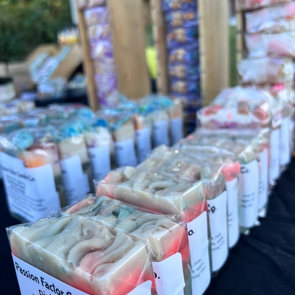 🛍️SALE🛍️ Amarosa - Handcrafted Soap - Picture 2 of 2